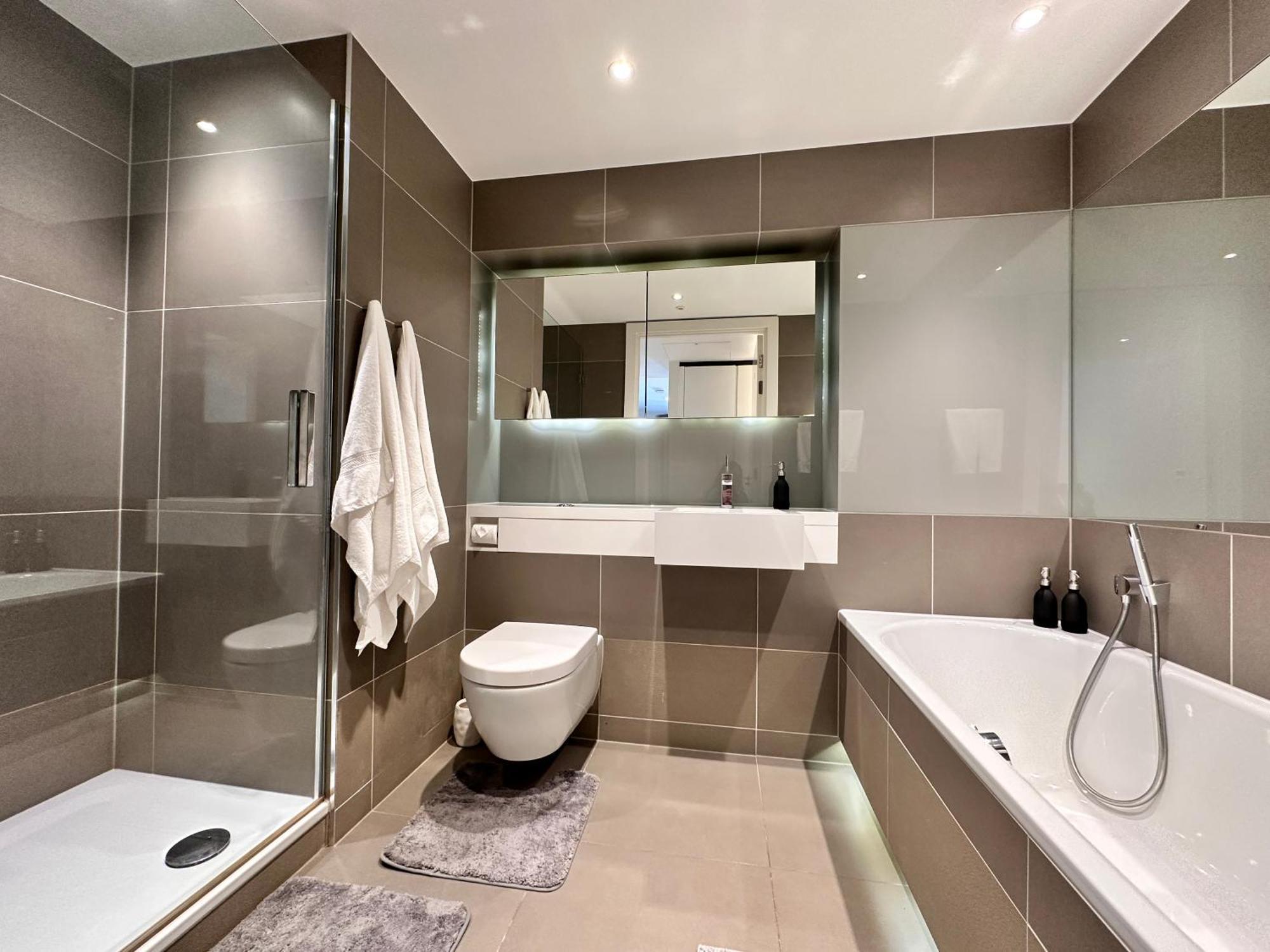 2 Bed Flat Big Ben View Apartment ลอนดอน ภายนอก รูปภาพ