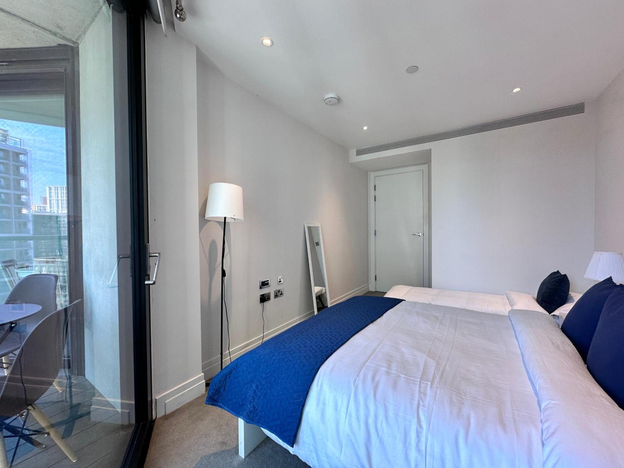 2 Bed Flat Big Ben View Apartment ลอนดอน ภายนอก รูปภาพ