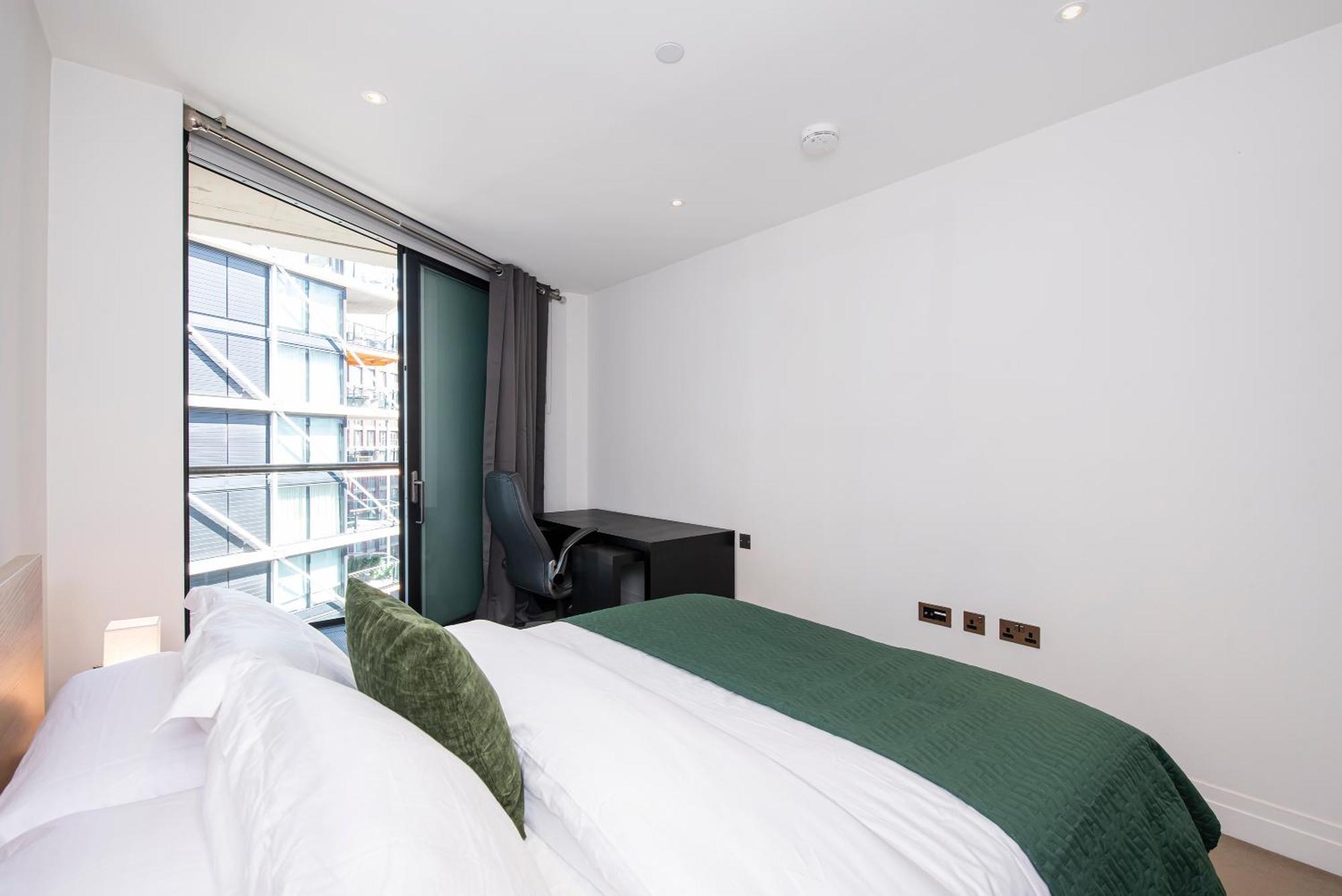 2 Bed Flat Big Ben View Apartment ลอนดอน ภายนอก รูปภาพ
