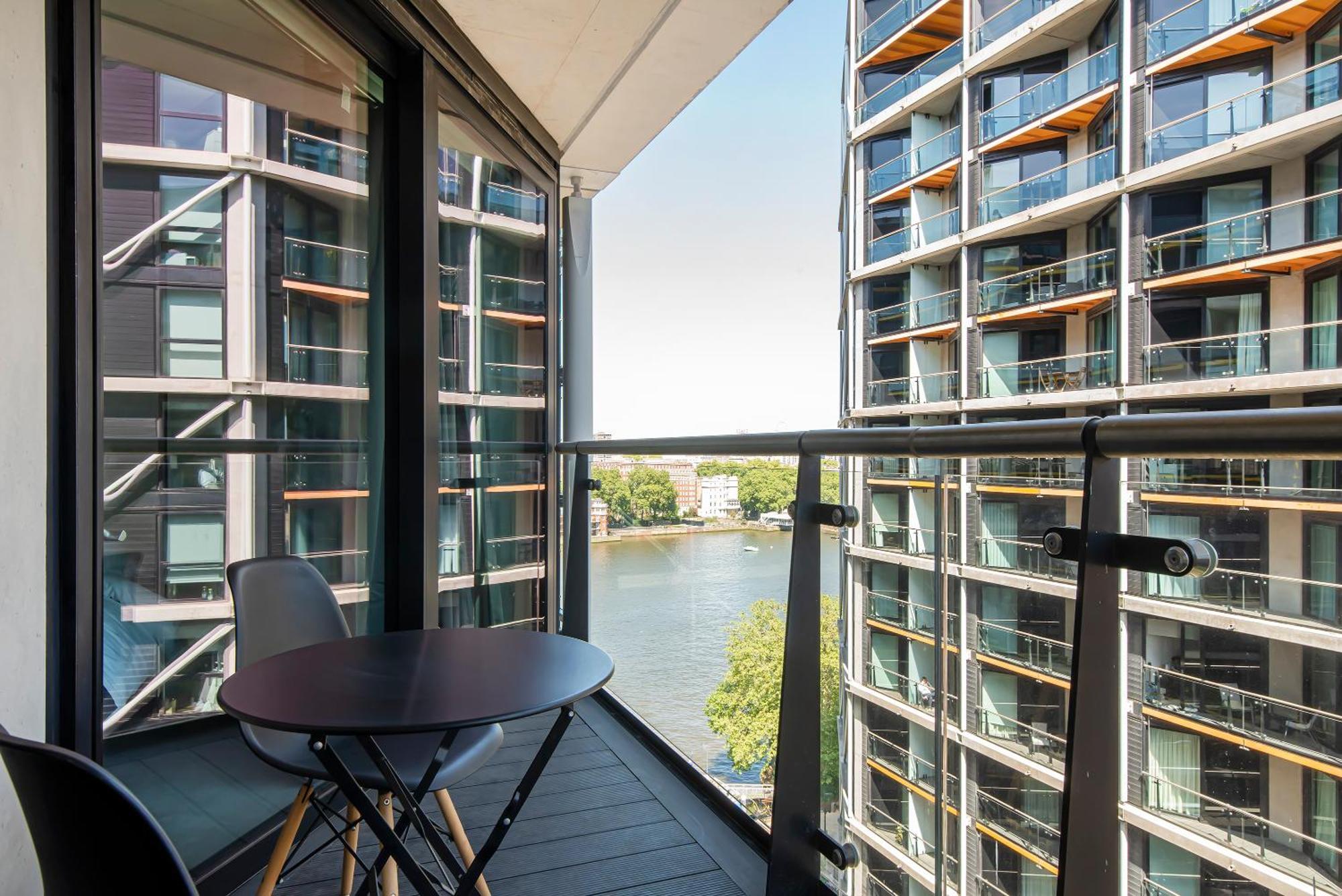 2 Bed Flat Big Ben View Apartment ลอนดอน ภายนอก รูปภาพ